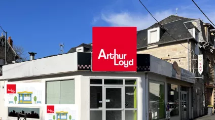 Local commercial Ideal restauration A LOUER à BRIVE LA GAILLARDE - Offre immobilière - Arthur Loyd